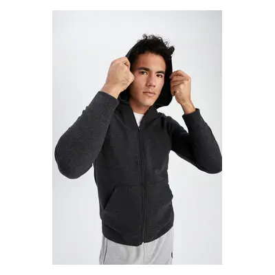 DEFACTO Regular Fit Hooded Zipper Sweatshirt