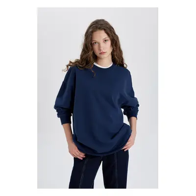 DEFACTO Oversize Fit Crew Neck Thick Fabric Basic Long Sleeve T-Shirt