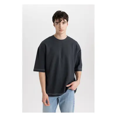 DEFACTO Loose Fit Crew Neck Short Sleeve Heavy Fabric T-Shirt