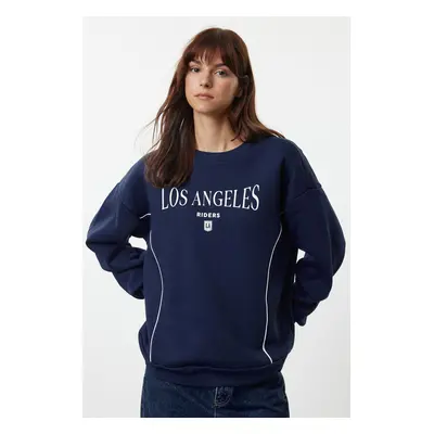 Trendyol Navy Blue Slogan Printed Oversize/Wide Fit Thick Inside Fleece Knitted Sweatshirt