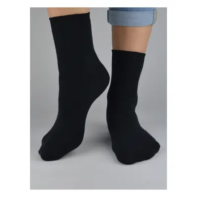 NOVITI Woman's Socks SB051-W-03