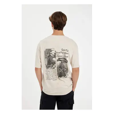 DEFACTO Boxy Fit Crew Neck Back Printed Short Sleeve T-Shirt