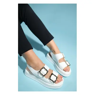 LuviShoes SLOPE White Double-Strapped Women&#39;s Flat Sandals