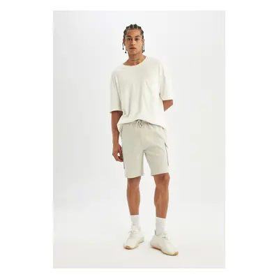 DEFACTO Regular Fit Basic Shorts