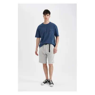 DEFACTO Oversize Fit Wide Cut Straight Leg Shorts