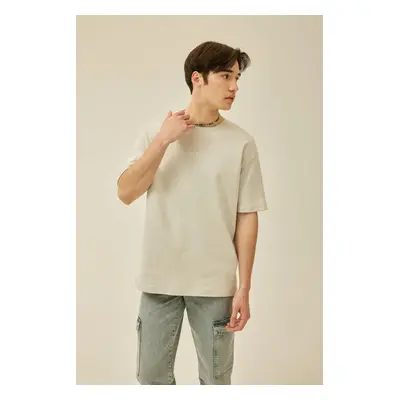 DEFACTO Comfort Fit Crew Neck Printed Short Sleeve Heavy Fabric T-Shirt