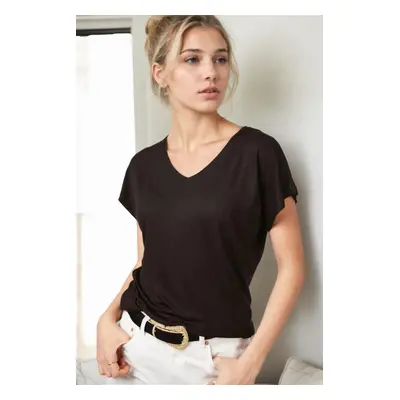 77002 Dewberry V-Neck Basic Women T-Shirt-BLACK