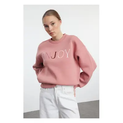 Trendyol Dusty Rose Slogan Embroidery Detailed Regular/Normal Pattern Crew Neck Knitted Sweatshi