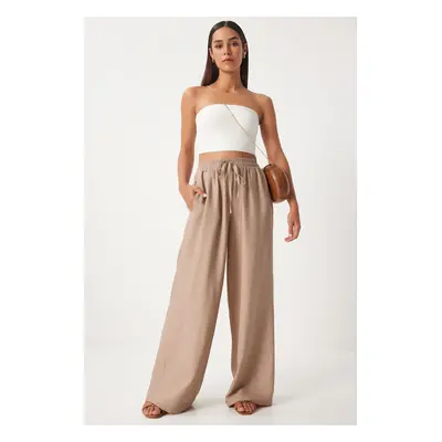 Happiness İstanbul Women's Beige Wide Leg Casual Ayrobin Trousers