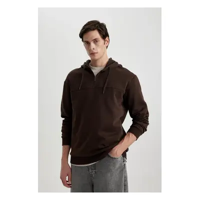 DEFACTO Comfort Fit Hooded Sweatshirt