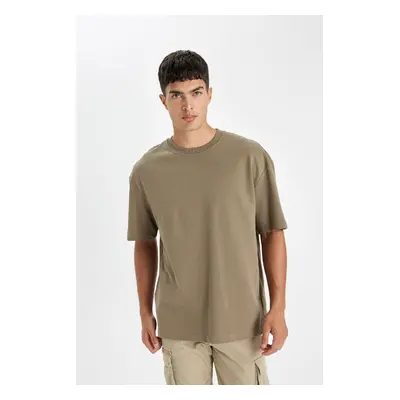 DEFACTO Men's Khaki Relax Fit Casual Cut Crew Neck Cotton Short Sleeve Basic T-Shirt