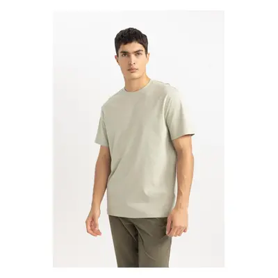 DEFACTO New Regular Fit Crew Neck Short Sleeve 100% Cotton Basic T-Shirt