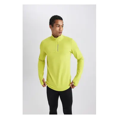 DEFACTO Fit Slim Fit Stand Collar T-Shirt A3963ax23wn