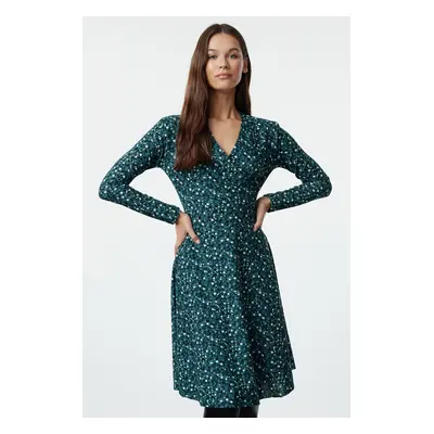 Trendyol Green Floral Midi Printed Midi Double Breasted Skater/Waist Open Elastic Knit Dress