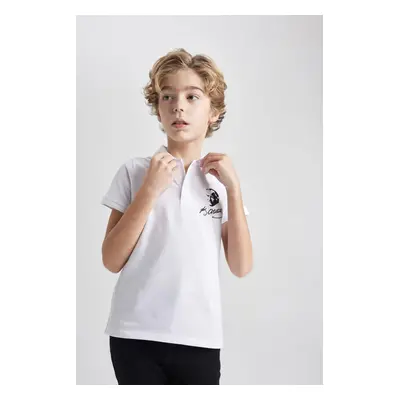 DEFACTO Boy&#39;s Pique Short Sleeve Atatürk Printed White Polo T-Shirt