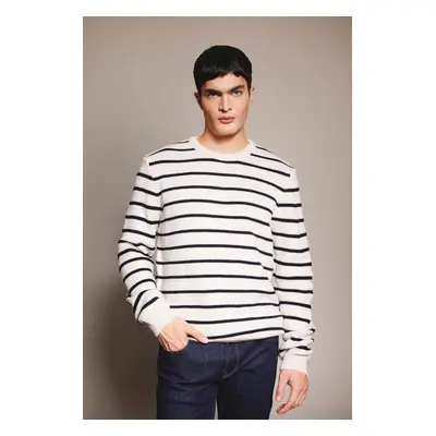 DEFACTO Standard Fit Striped Crew Neck Sweater