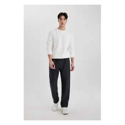 DEFACTO Oversize Fit Pocket Straight Leg Sweatpants