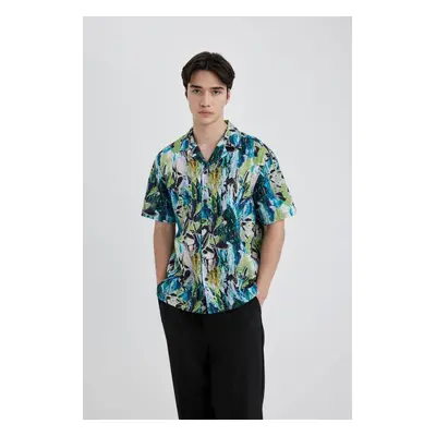 DEFACTO Oversize Fit Cropped Collar Printed Cotton Short Sleeve Shirt