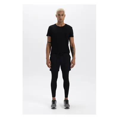 DEFACTO Fit Slim Fit Sportswear Woven Shorts