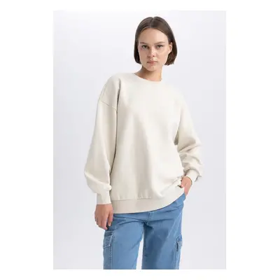 DEFACTO Oversize Fit Crew Neck Thick Sweatshirt