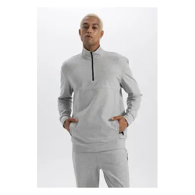 DEFACTO Fit Standard Fit Stand-Up Collar Zippered Sweatshirt