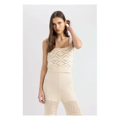 DEFACTO Crop Square Neck Crochet Undershirt