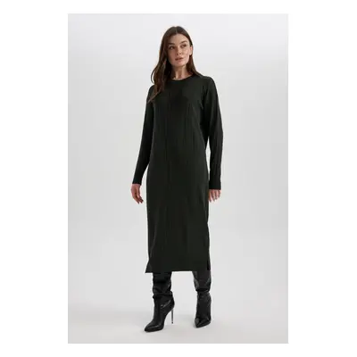 DEFACTO Regular Fit Long Sleeve Crepe Midi Dress