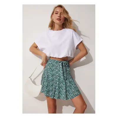 Happiness İstanbul Women's Turquoise Floral Patterned Mini Knitted Shorts Skirt