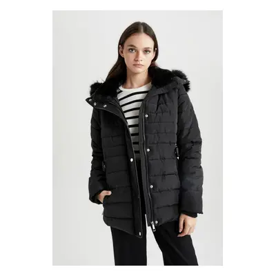 DEFACTO Water Repellent Detachable Faux Für Hooded Quilted Coat