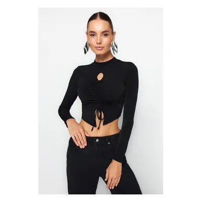 Trendyol Black Window/Cut Out Detailed Blouse