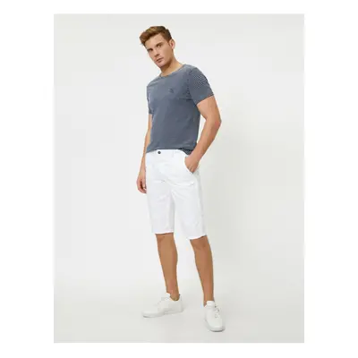 Koton Men's White Pocket Detailed Shorts