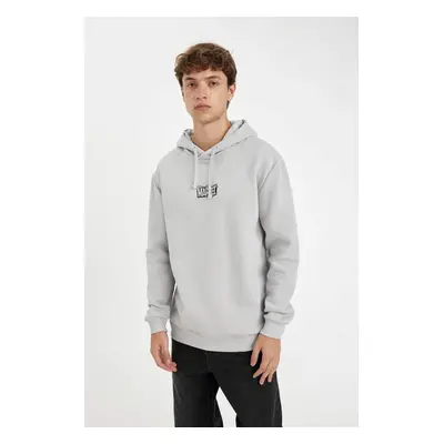 DEFACTO Men's Grey Licensed Marvel Logo Only Regular Fit Lace Up Hooded Sweatshirt C6513ax24au