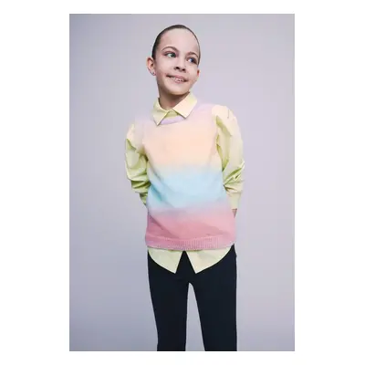 DEFACTO Girl's Crew Neck Gradient Transitional Sweater