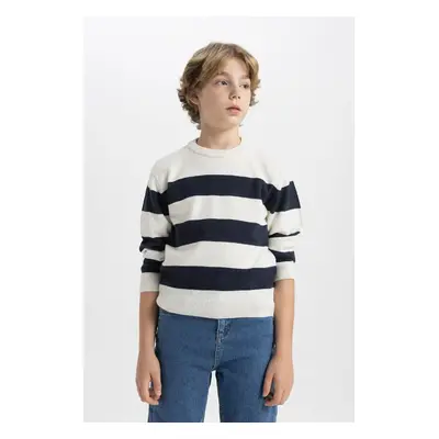 DEFACTO Boy's Crew Neck Striped Sweater