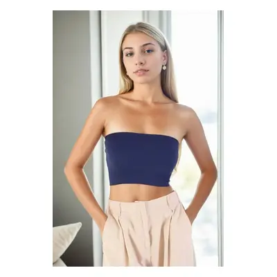 22521 Dewberry Seamless Women Crop-NAVY