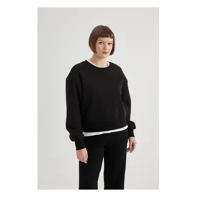 DEFACTO Relax Fit Crew Neck Basic Sweatshirt