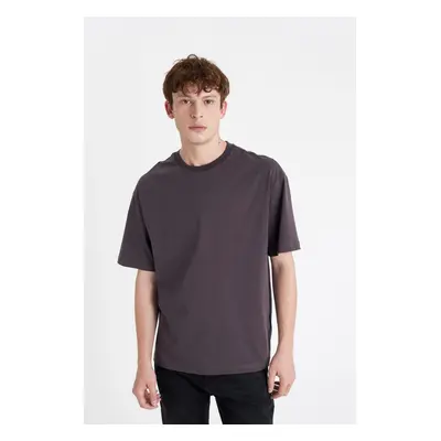 DEFACTO Boxy Fit Crew Neck Short Sleeve Basic T-Shirt