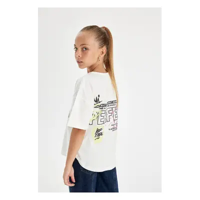 DEFACTO Girl Oversize Fit Crew Neck Back Printed Short Sleeve T-Shirt