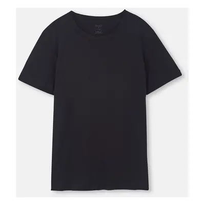 Dagi Black O Neck T-shirt