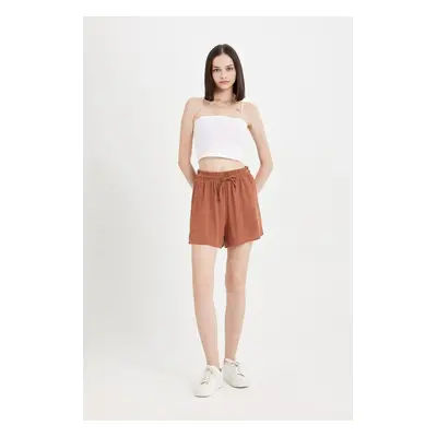 DEFACTO Regular Fit Normal Waist Straight Leg Crinkle Viscose Shorts