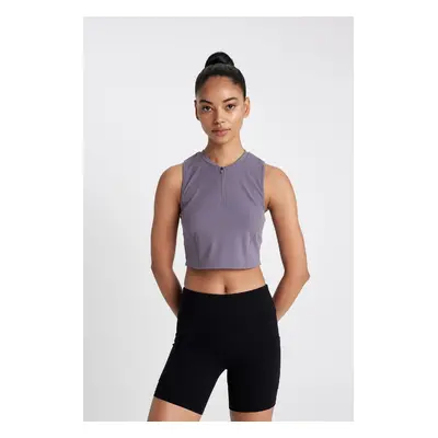 DEFACTO Fit Crop Crew Neck Sports Undershirt