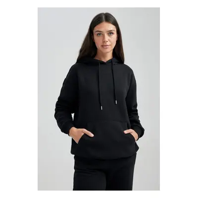 DEFACTO Women's Black Relax Fit Hooded Kangaroo Pocket Thick Casual Basic Plain Sweatshirt