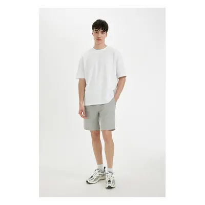 DEFACTO Regular Fit Straight Leg Shorts