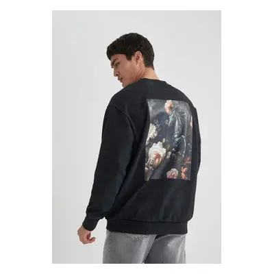 DEFACTO Oversize Fit Crew Neck Sweatshirt