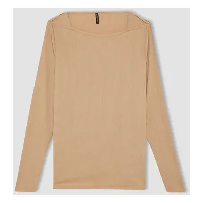 DEFACTO Regular Fit Boat Neck Crepe Long Sleeve T-Shirt