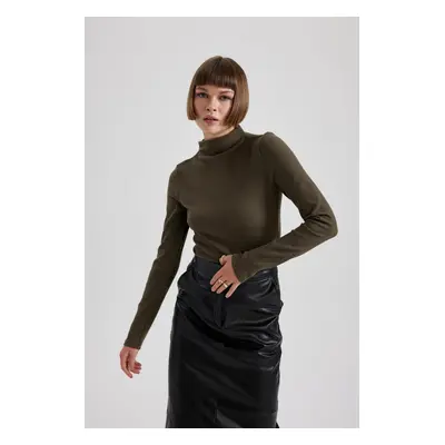 DEFACTO Slim Fit Turtleneck Ribbed Camisole Long Sleeve T-Shirt