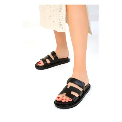 Soho Black Women&#39;s Slippers