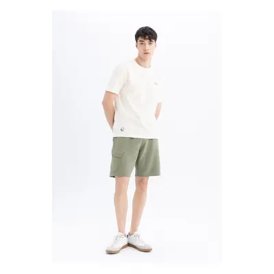 DEFACTO Regular Fit Straight Leg Shorts