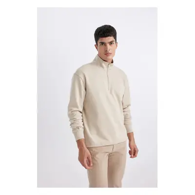 DEFACTO Comfort Fit Zippered Stand Collar Basic Sweatshirt