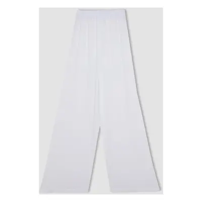 DEFACTO Wide Leg High Waist Standard Length Crinkle Viscose Trousers